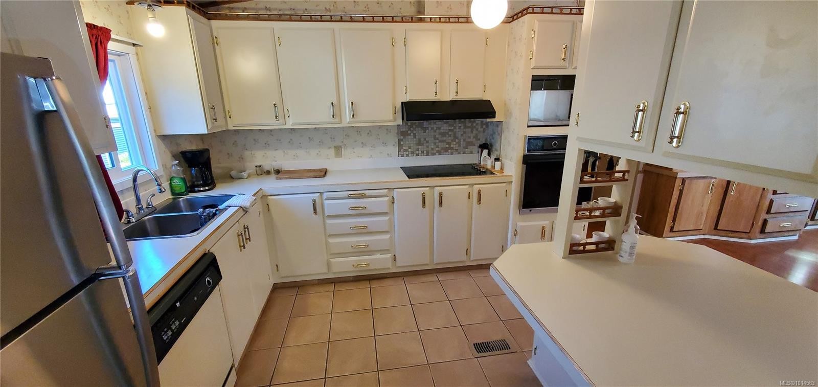 608 White Ridge Dr, Gold River, BC