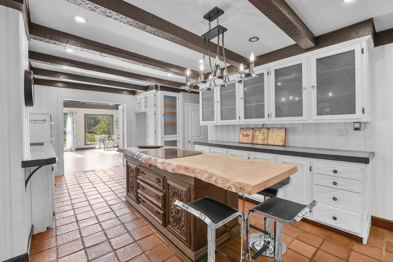 Kitchen - 445Z Ch. De La Ferme, Val-Morin, QC - Indoor