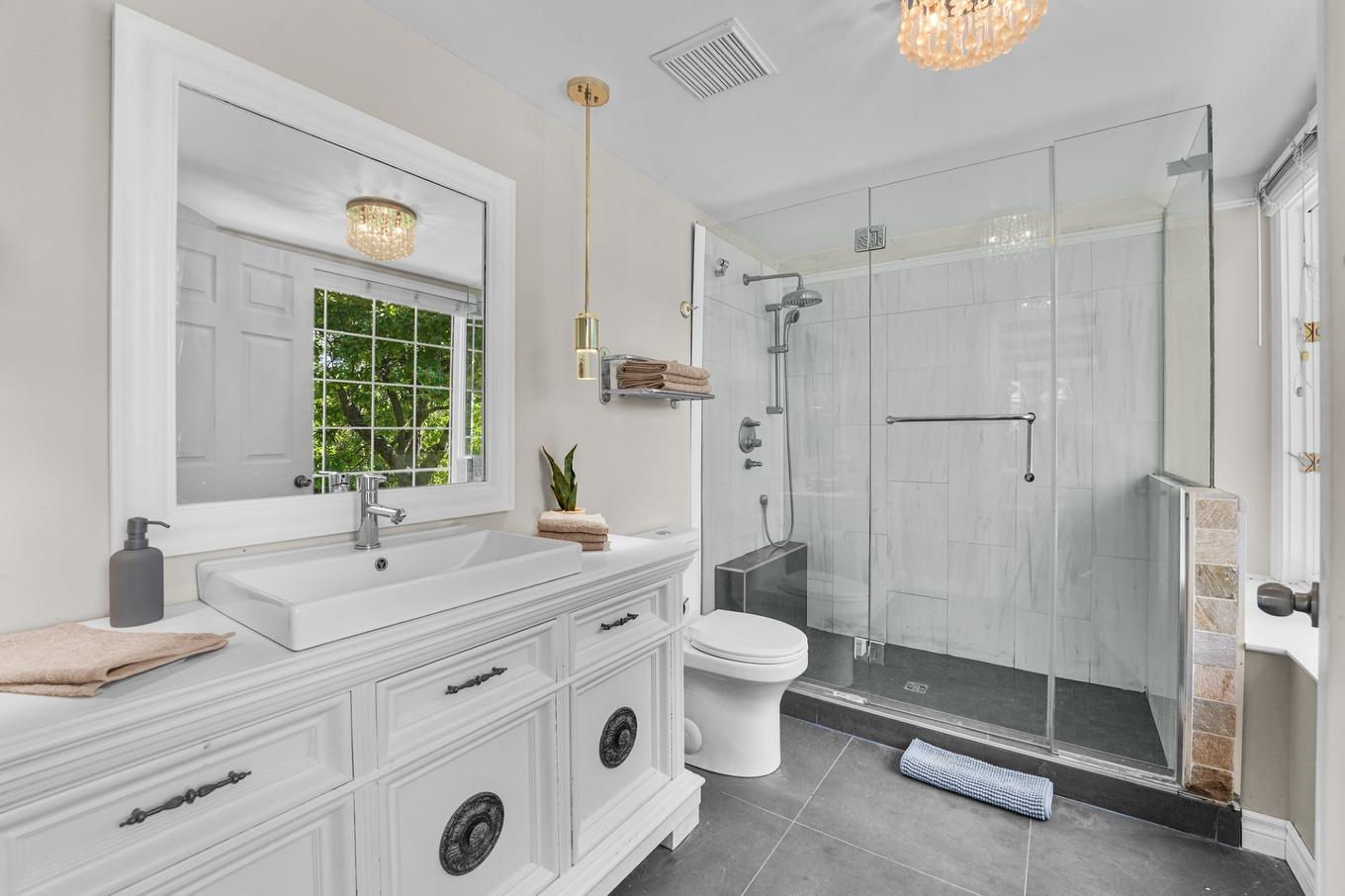 Bathroom - 445Z Ch. De La Ferme, Val-Morin, QC - Indoor Photo Showing Bathroom