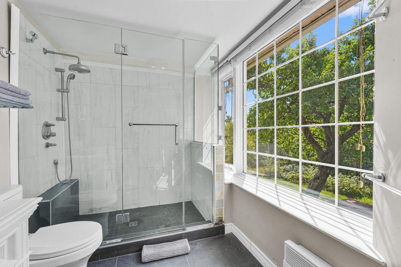 Bathroom - 445Z Ch. De La Ferme, Val-Morin, QC - Indoor Photo Showing Bathroom