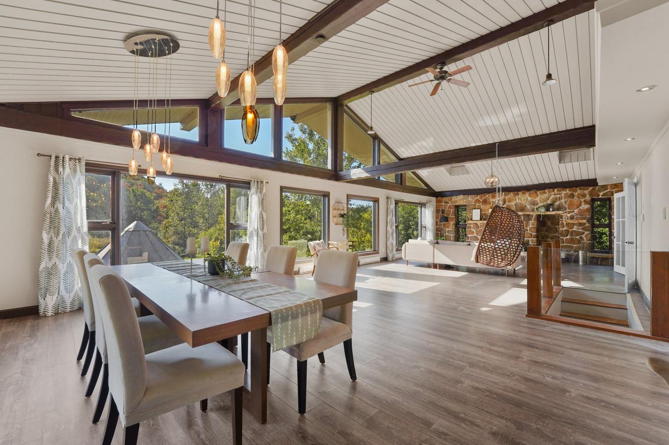 Overall view - 445Z Ch. De La Ferme, Val-Morin, QC - Indoor Photo Showing Dining Room