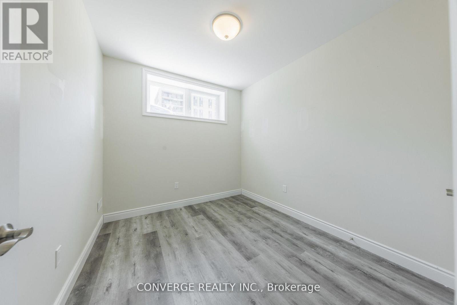 Lower - 79 Hogarth Street, Oshawa, ON