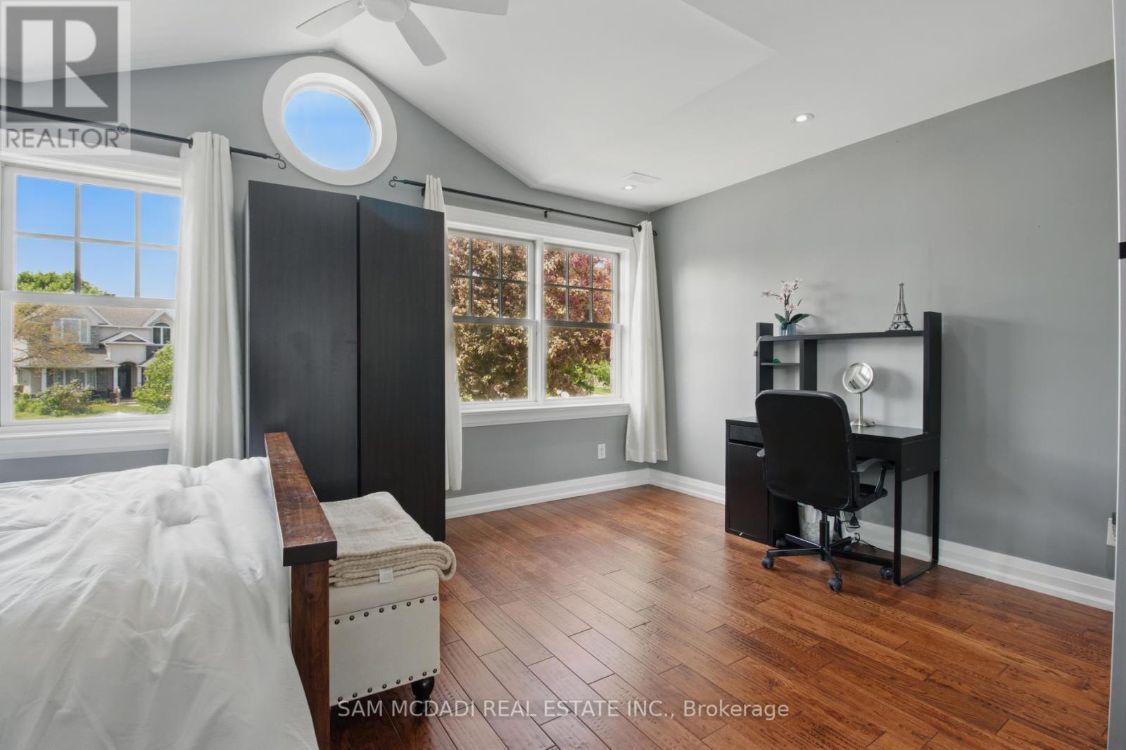 2788 Tallberg Court, Mississauga, ON - Indoor Photo Showing Bedroom