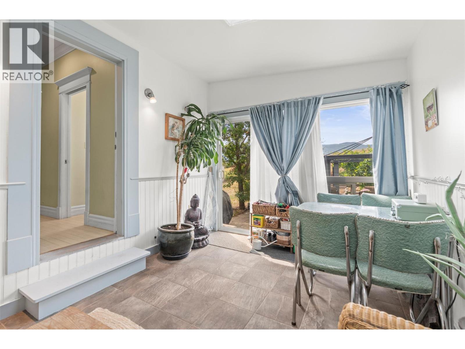 859 Mt. Bulman Place, Vernon, BC - Indoor