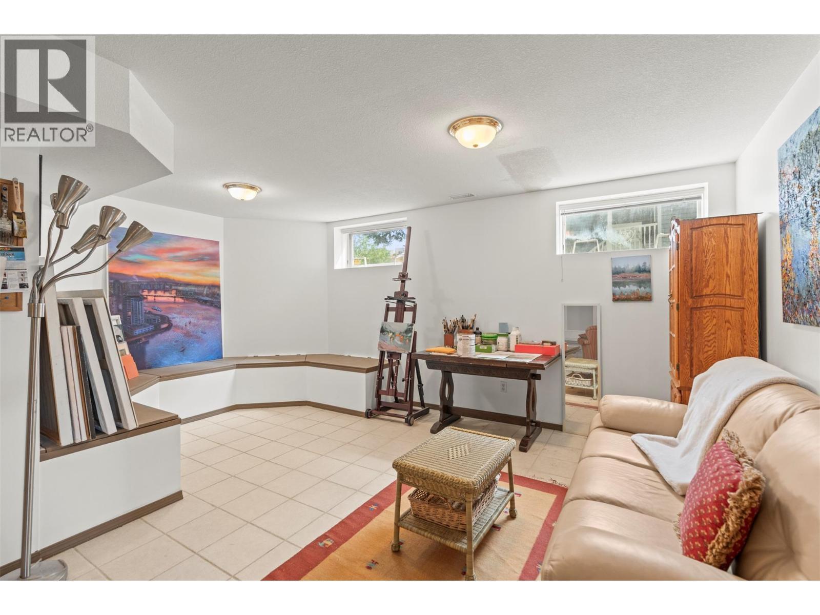 859 Mt. Bulman Place, Vernon, BC - Indoor