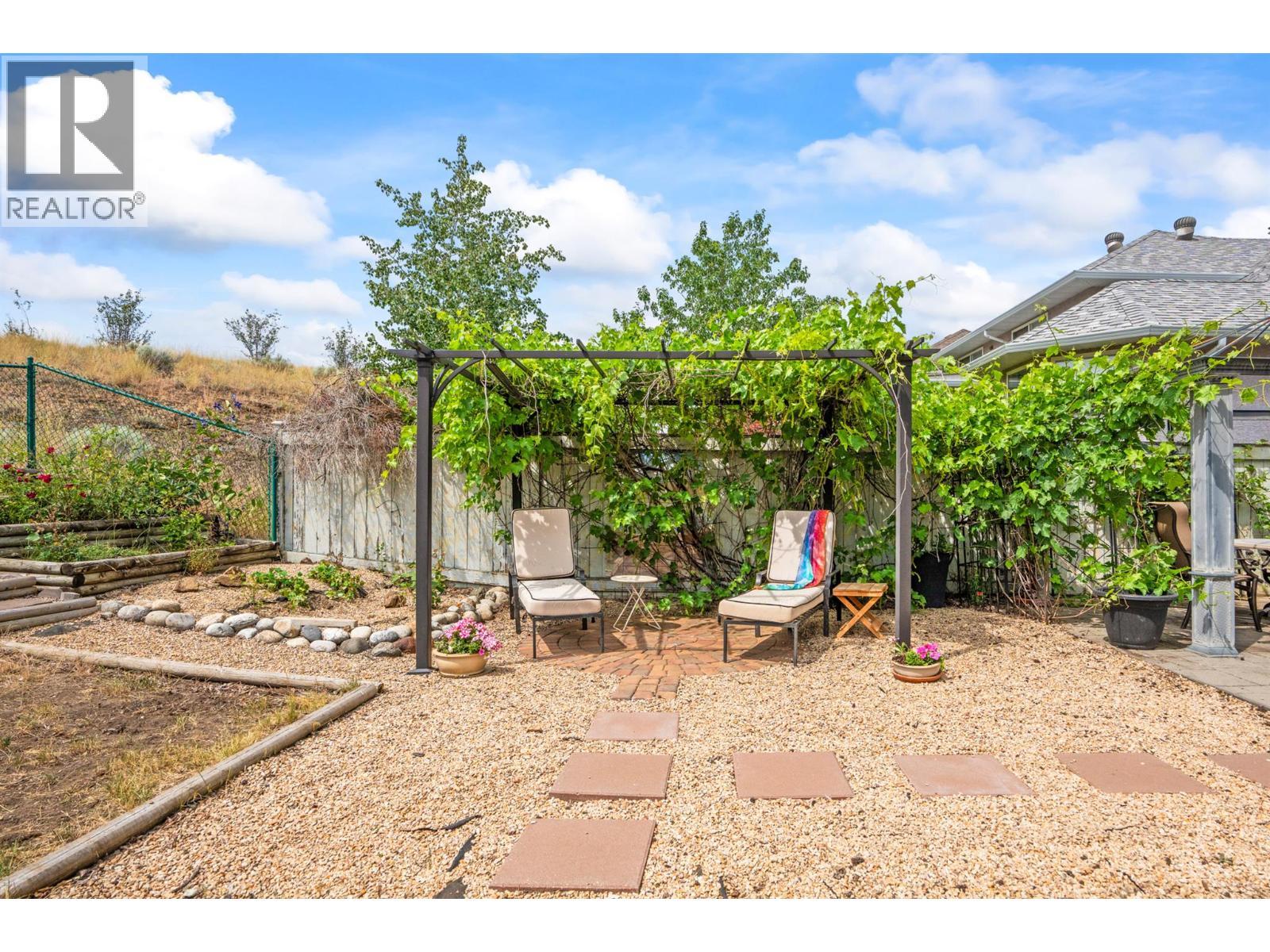 859 Mt. Bulman Place, Vernon, BC - Outdoor