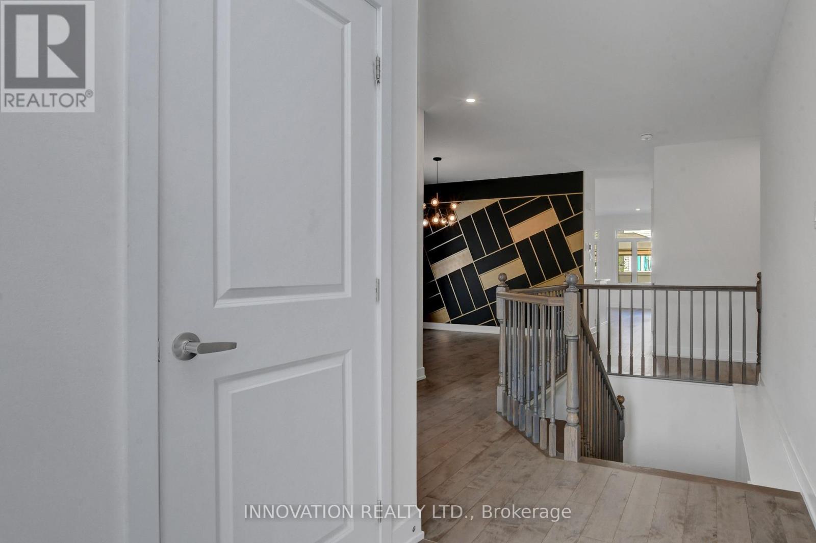 565 Bobolink Ridge, Ottawa, ON - Indoor Photo Showing Other Room