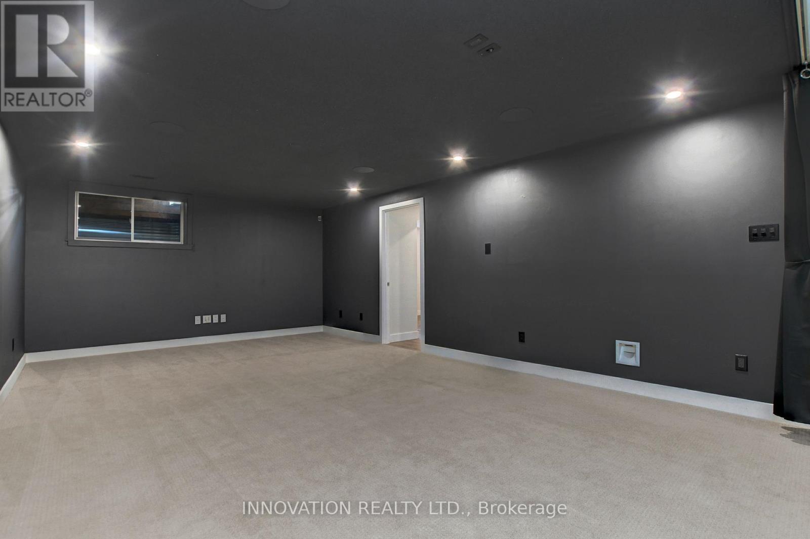 565 Bobolink Ridge, Ottawa, ON - Indoor Photo Showing Other Room