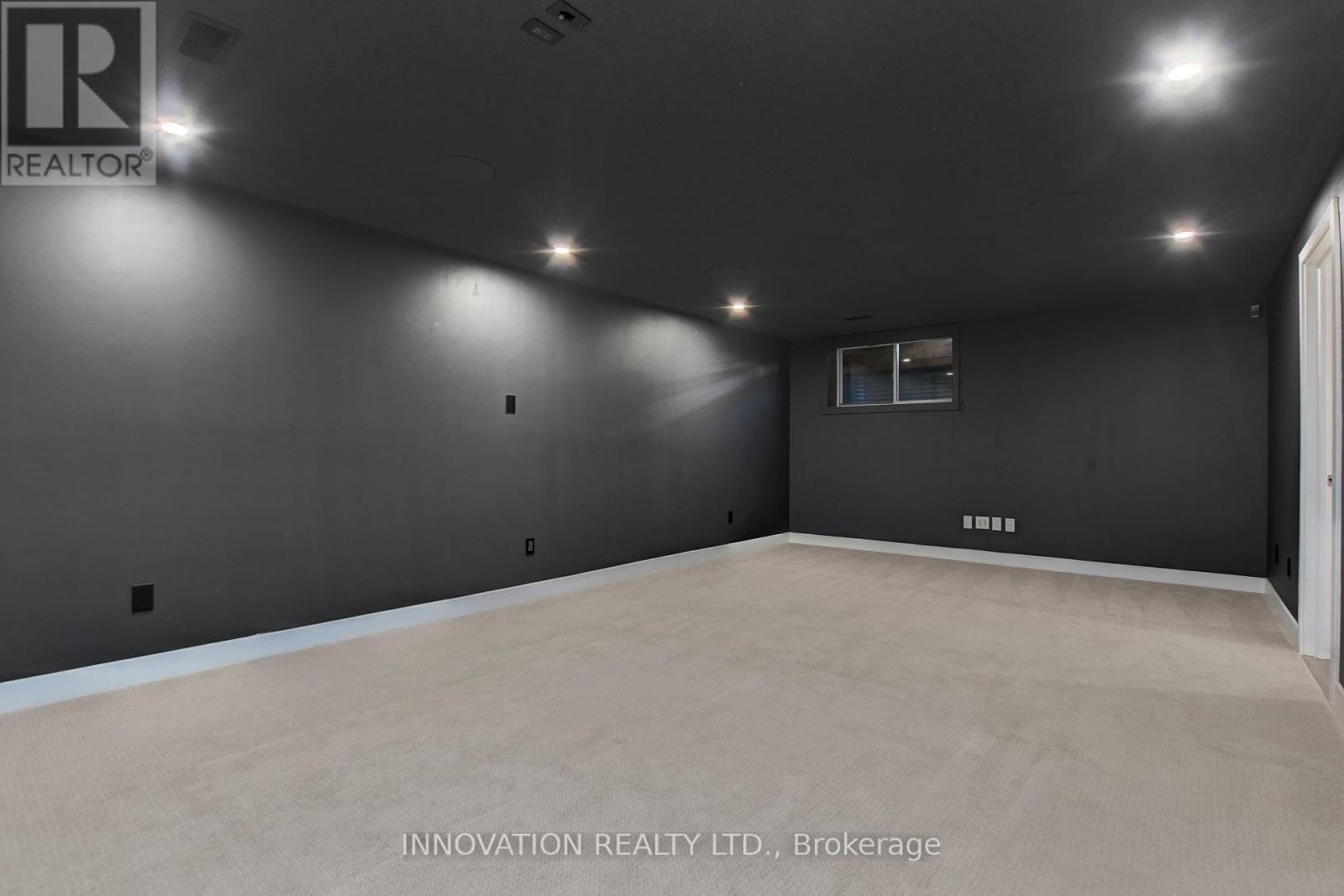 565 Bobolink Ridge, Ottawa, ON - Indoor Photo Showing Other Room