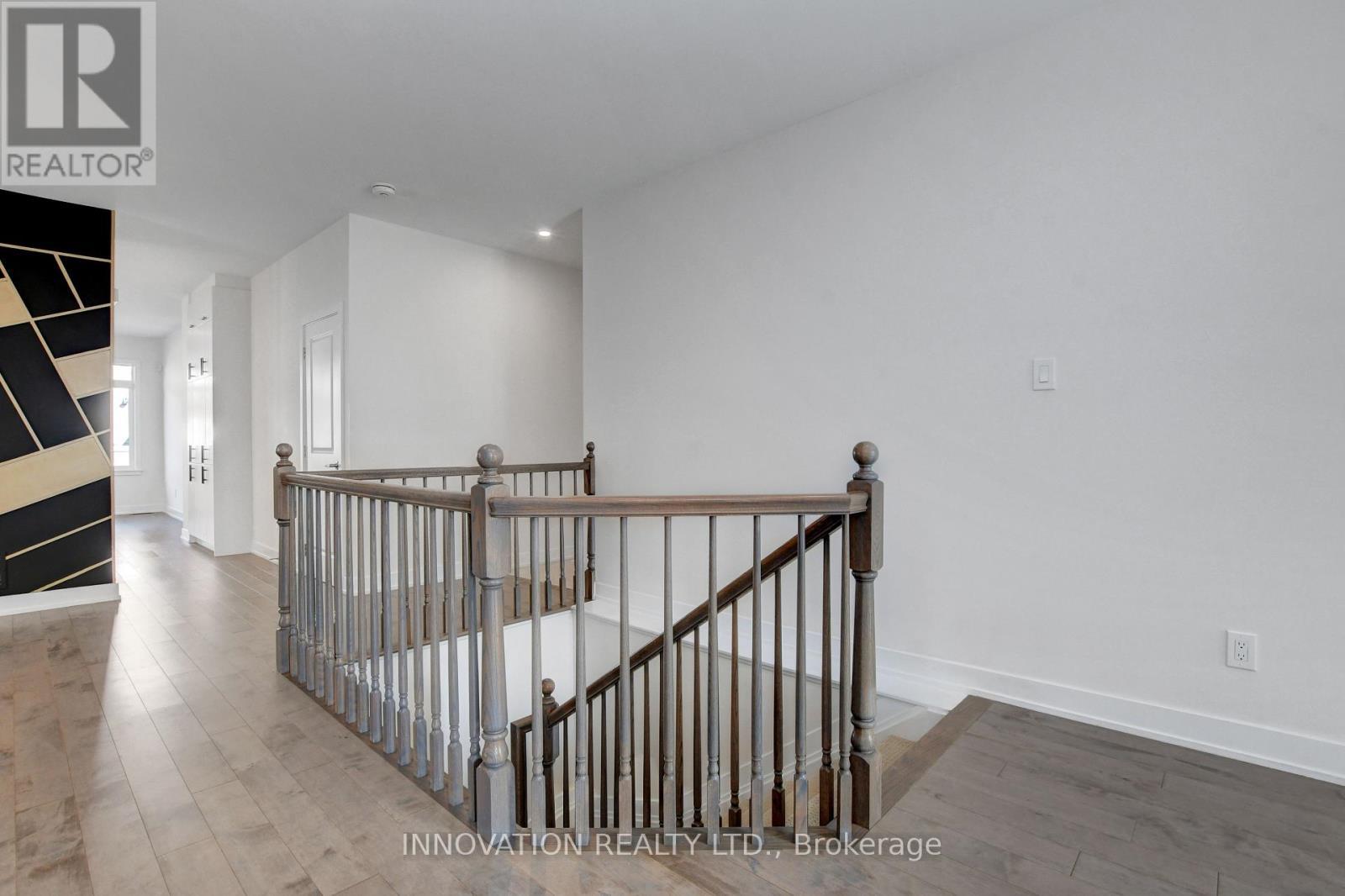 565 Bobolink Ridge, Ottawa, ON - Indoor Photo Showing Other Room