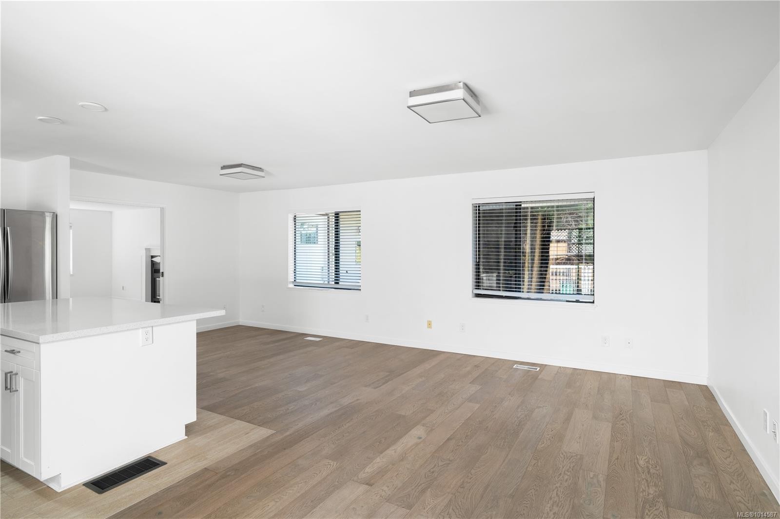 4101 Scoones Pl, Saanich, BC