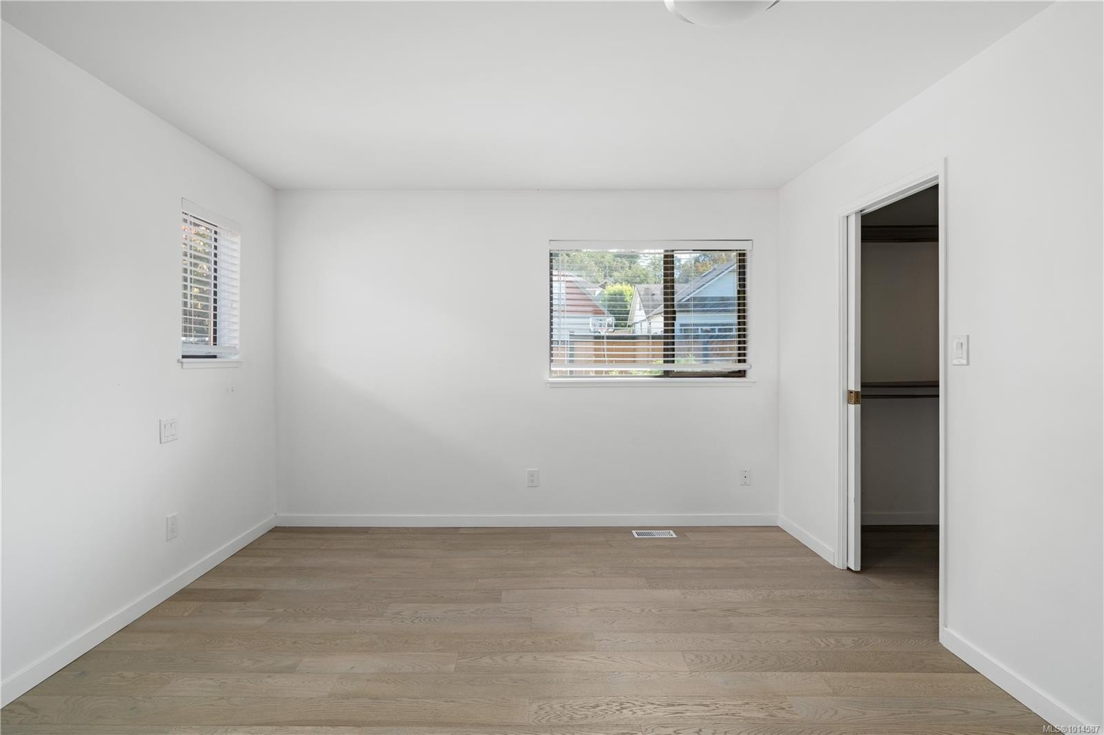 4101 Scoones Pl, Saanich, BC