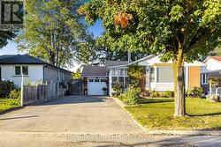 52 KIMBARK DRIVE Brampton, ON L6X 2A4