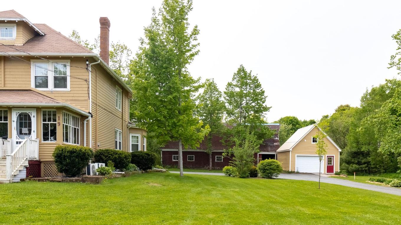 19 Wood Island Road, Montague, PE