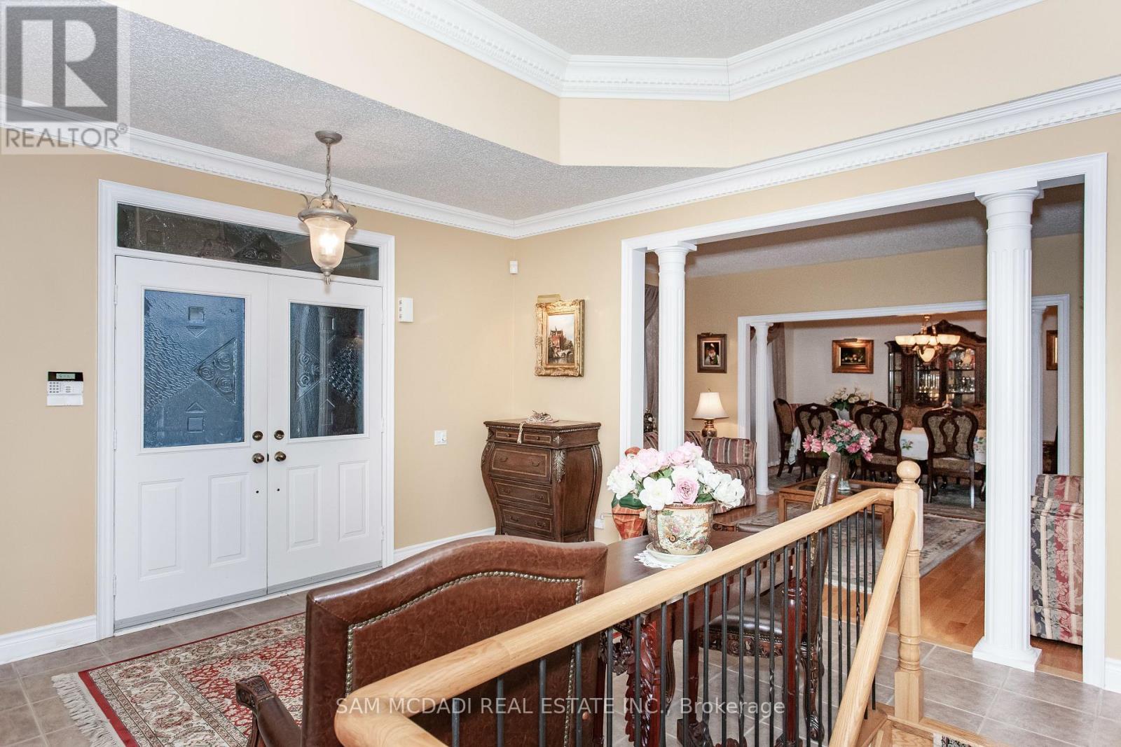 Upper - 50 Links Lane, Brampton, ON - Indoor Photo Showing Other Room