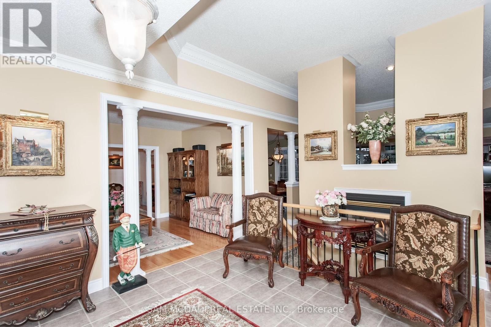 Upper - 50 Links Lane, Brampton, ON - Indoor