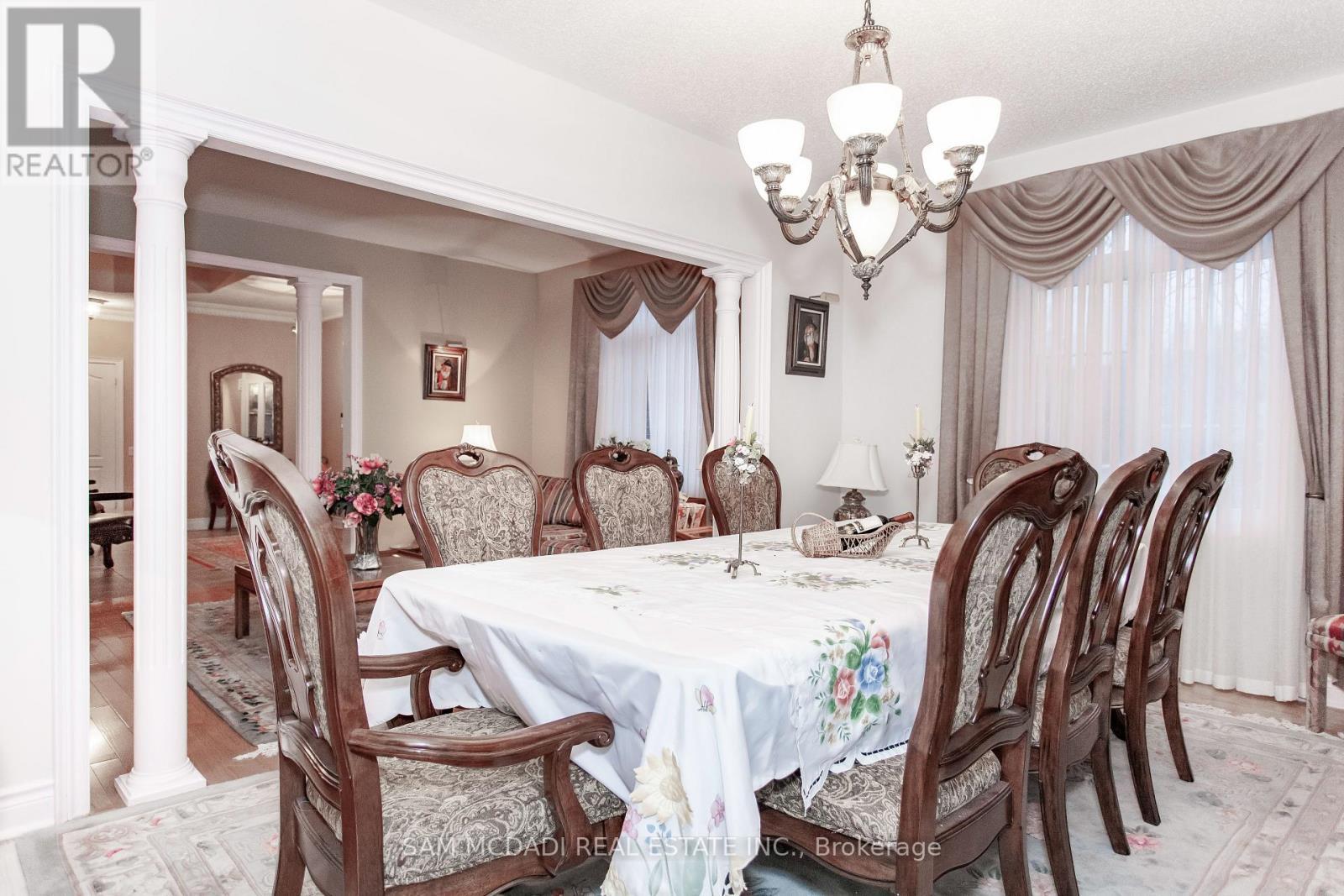 Upper - 50 Links Lane, Brampton, ON - Indoor Photo Showing Dining Room