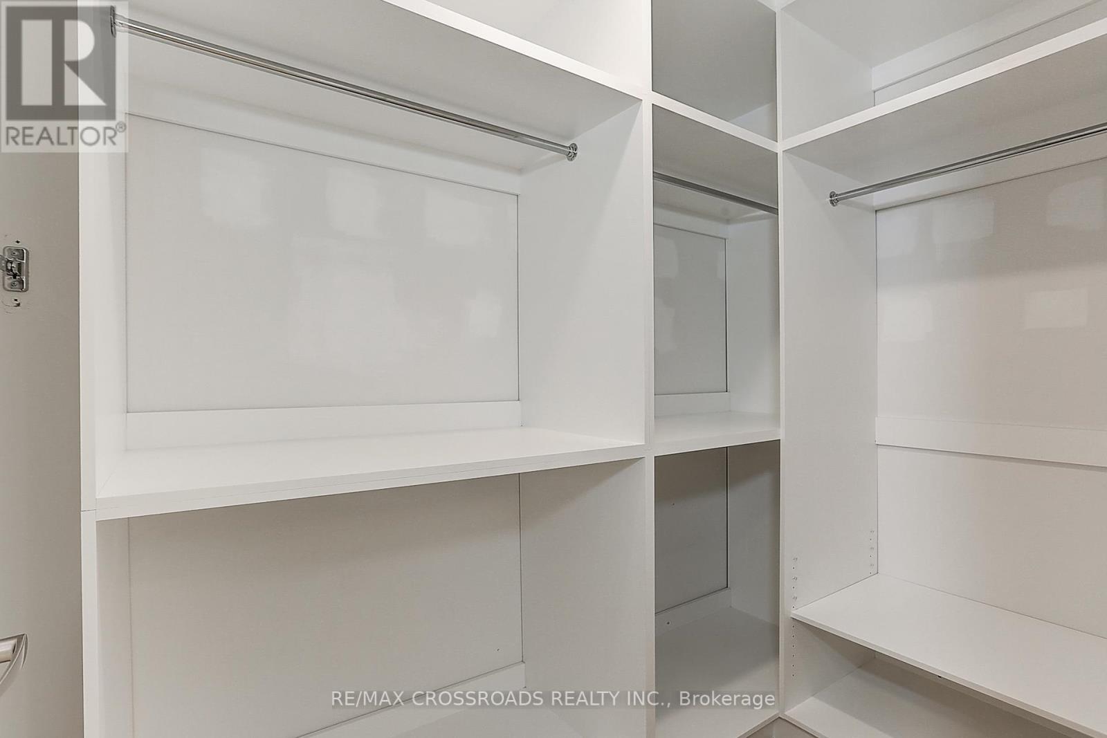 Th3 - 270 Davenport Road, Toronto, ON - Indoor