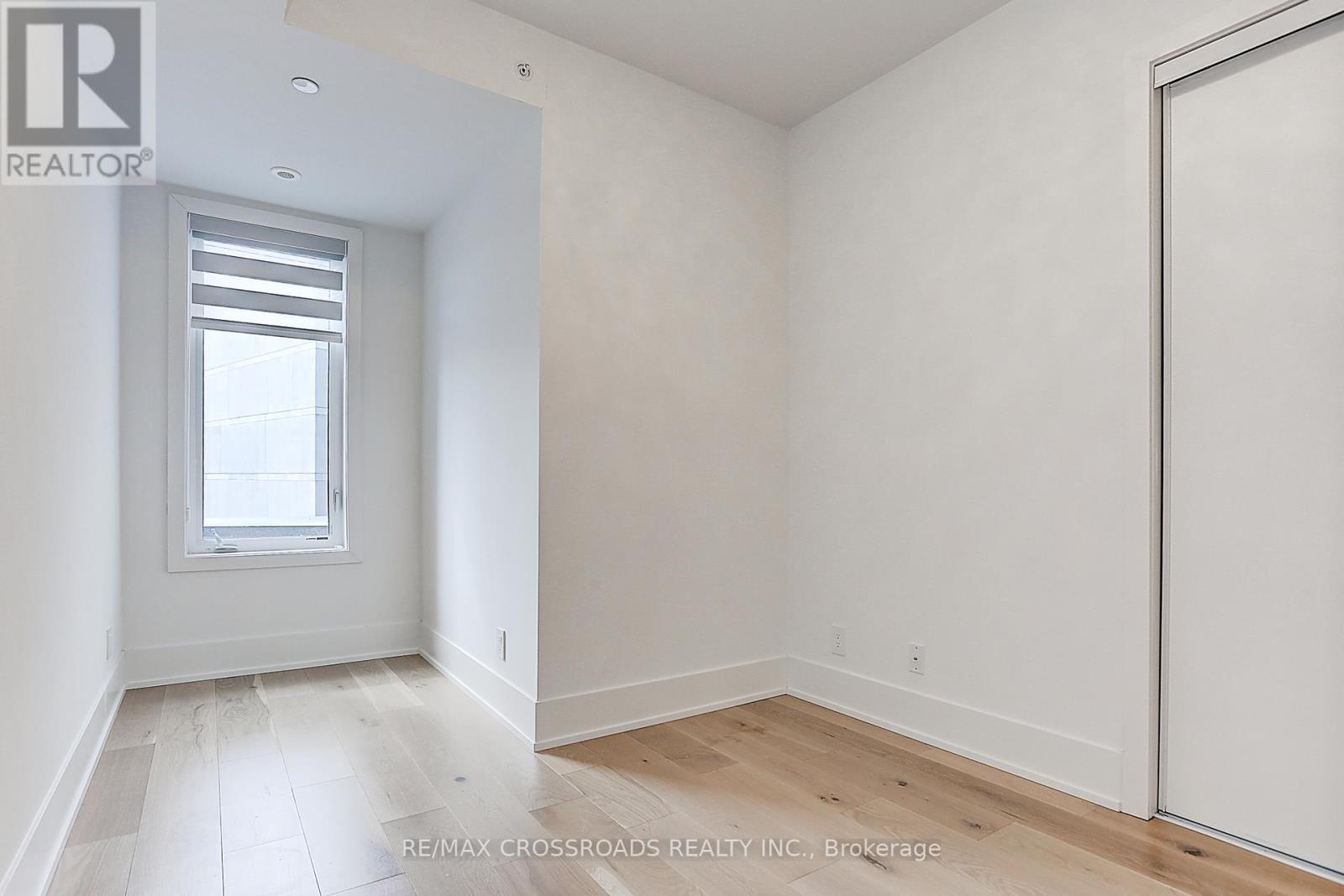 Th3 - 270 Davenport Road, Toronto, ON - Indoor Photo Showing Other Room