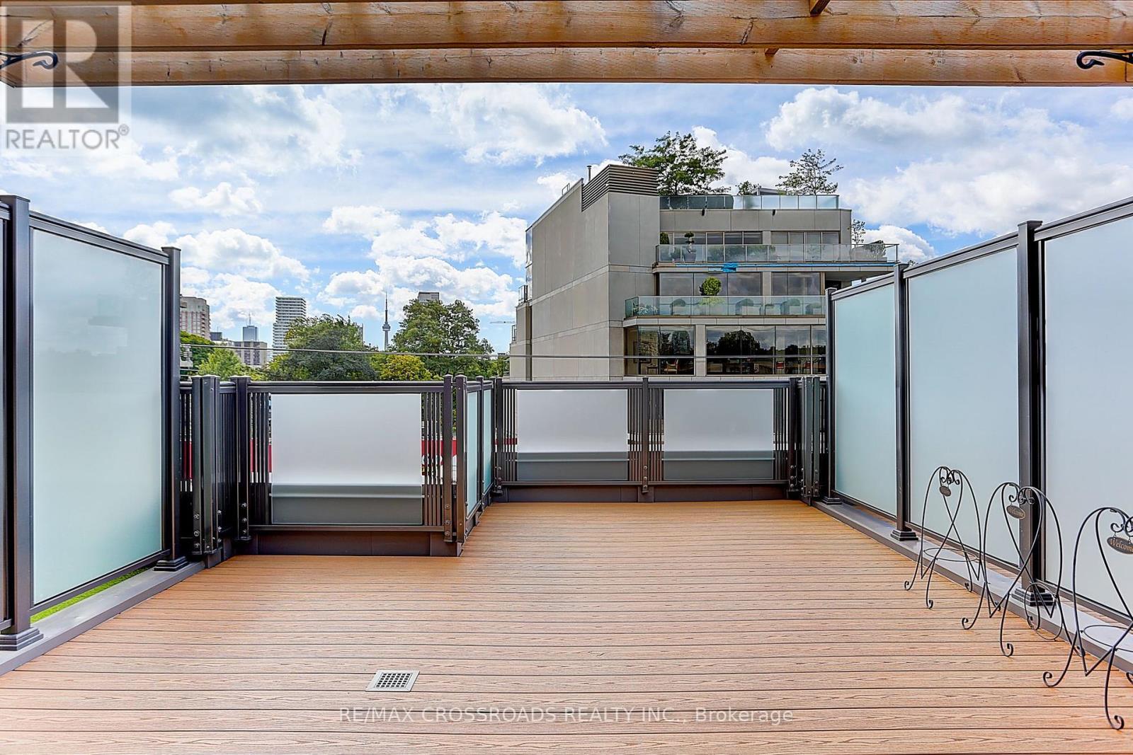 Th3 - 270 Davenport Road, Toronto, ON - Outdoor With Exterior