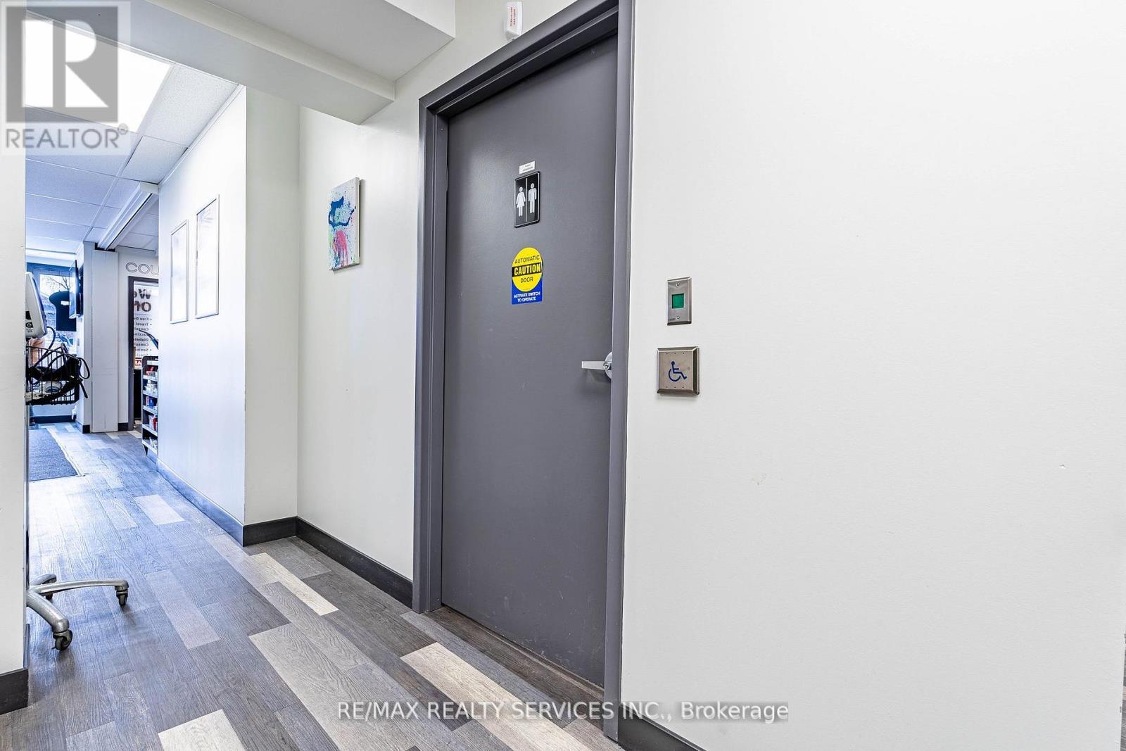 10 Main Street, Mississauga, ON