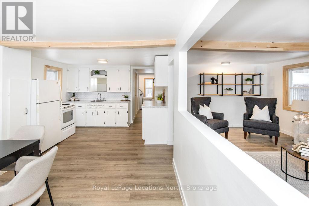 80 Concession 8 Road E, Tiny, ON - Indoor Photo Showing Other Room