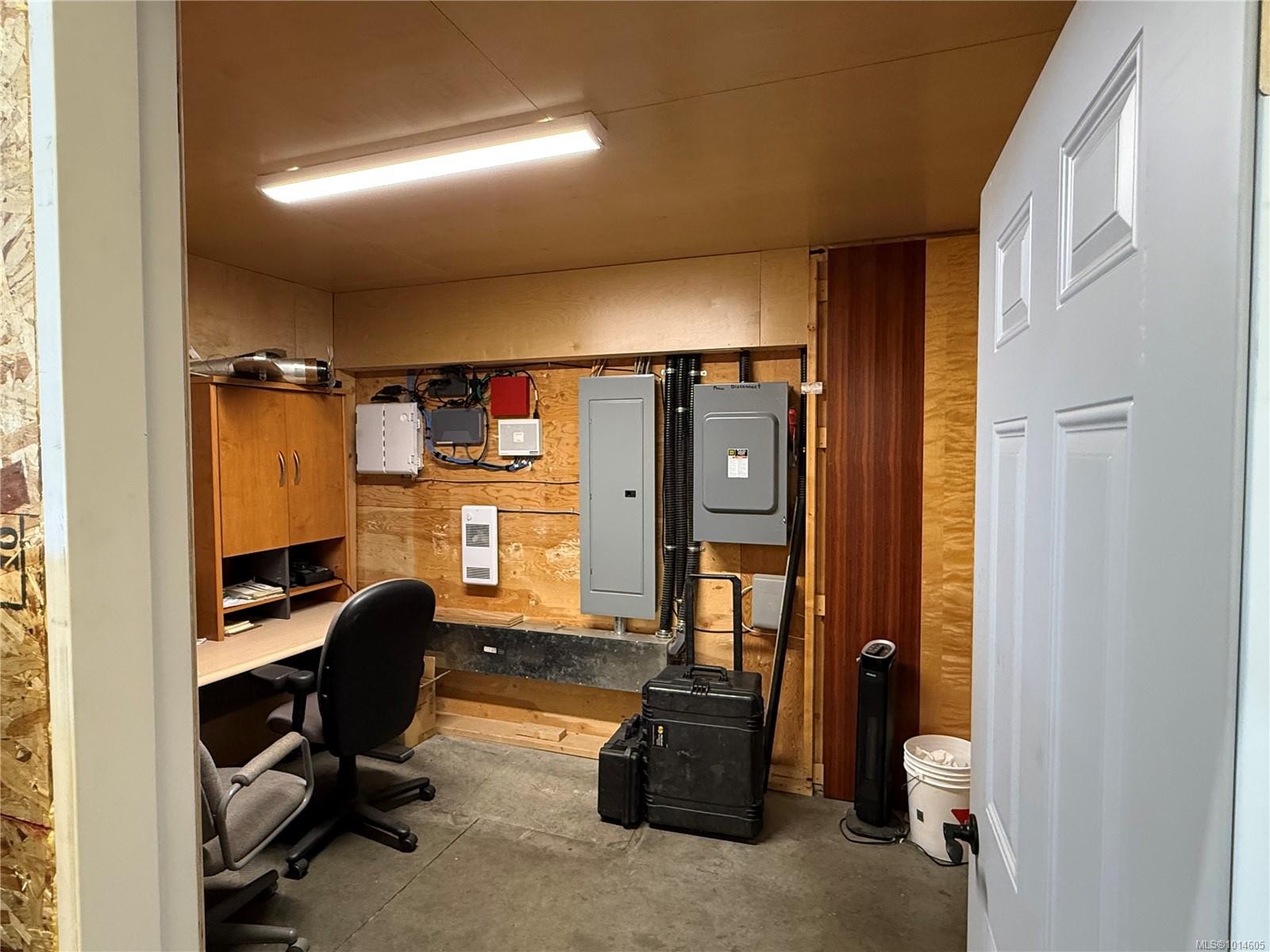 A2-1401 Springhill Rd, Parksville, BC