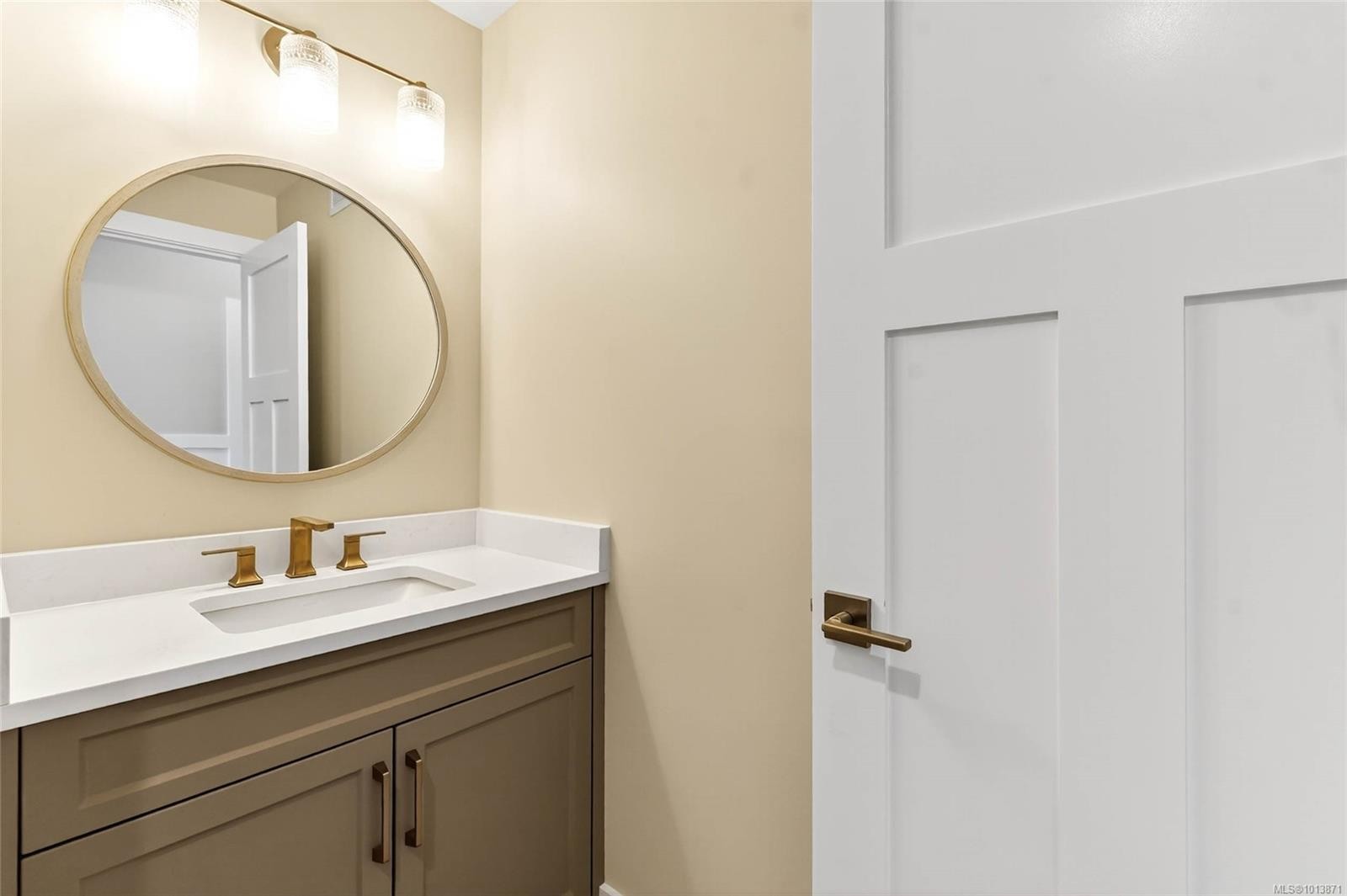 10089 Blower Rd, Port Alberni, BC