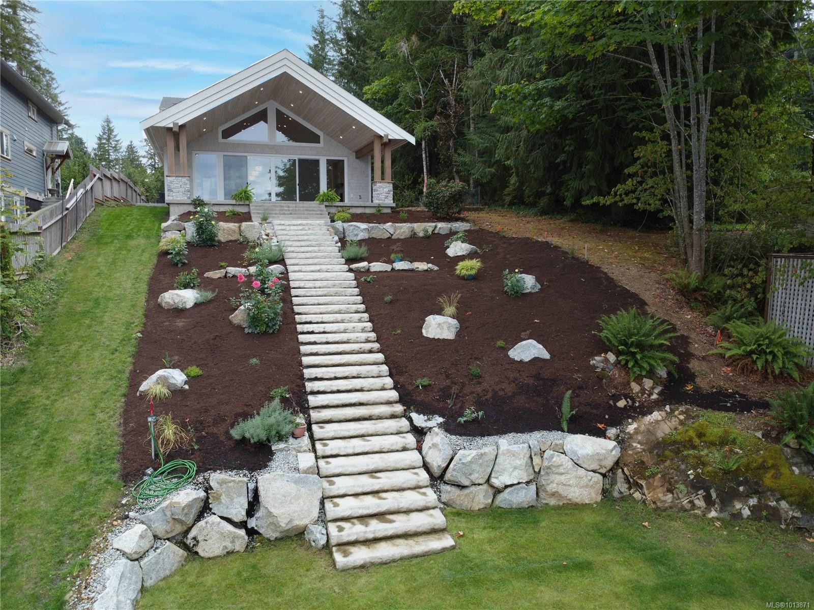 10089 Blower Rd, Port Alberni, BC