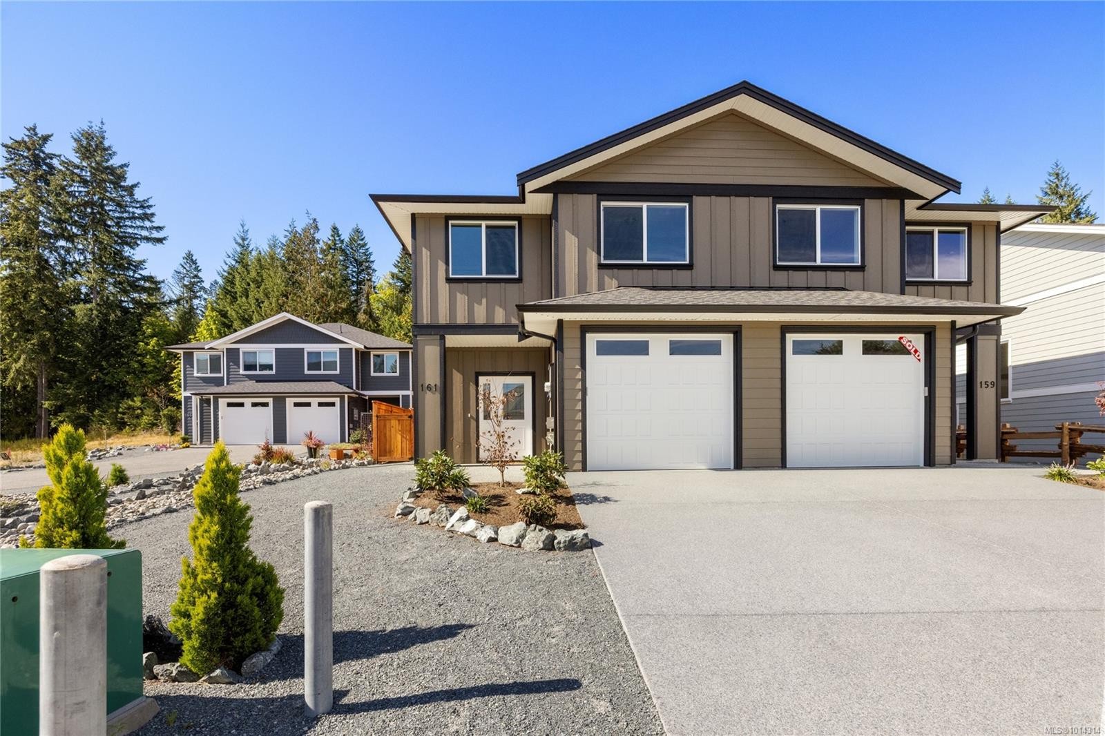 161 Elk Rd, Lake Cowichan, BC - Outdoor With Facade