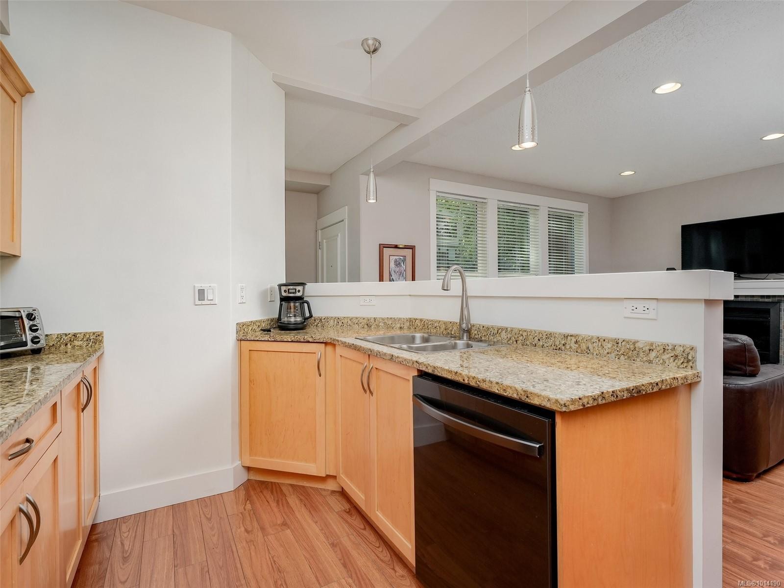 109-630 Speed Ave, Victoria, BC