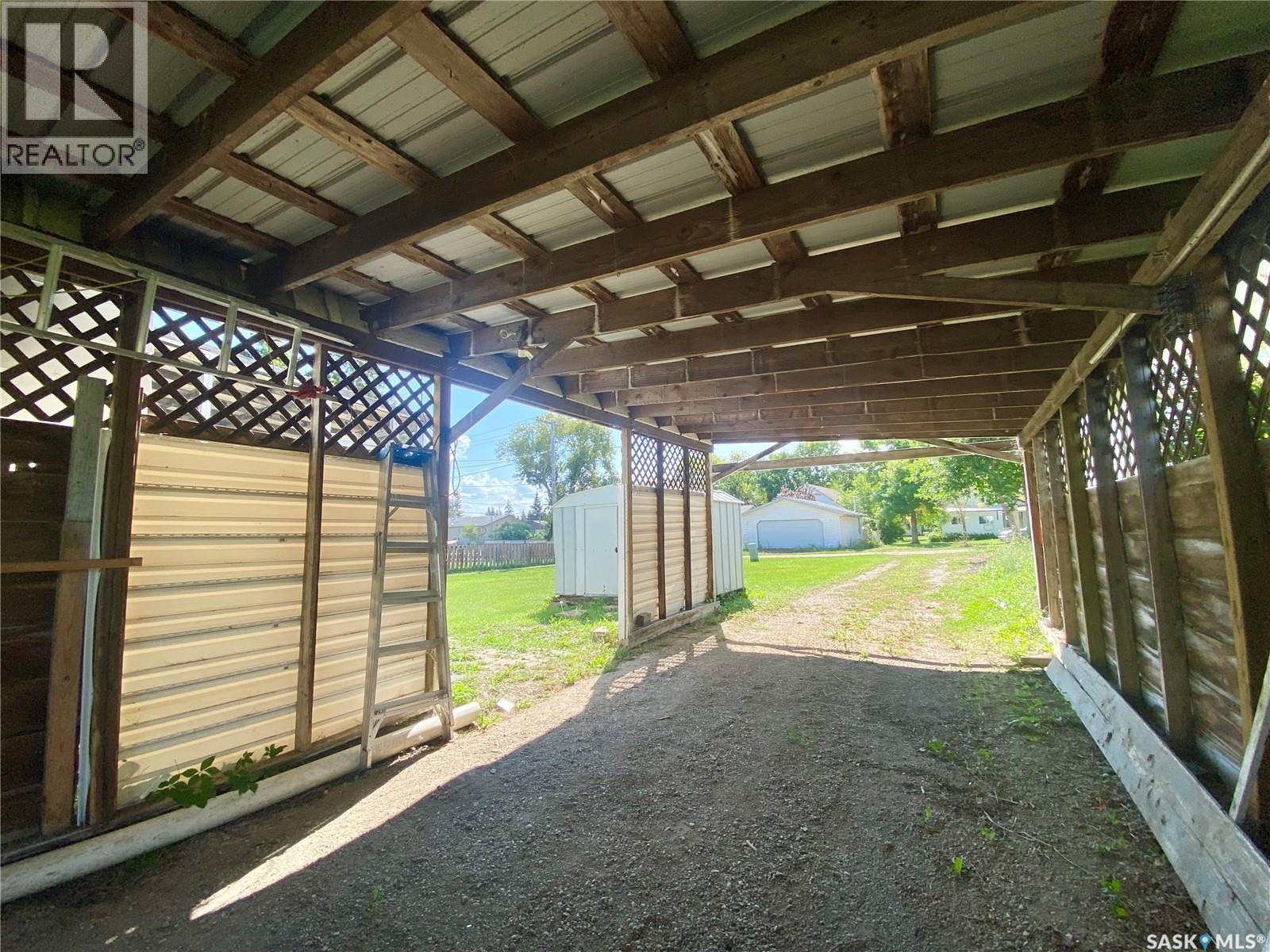 822 4Th Avenue, Raymore, SK - Outdoor With Exterior