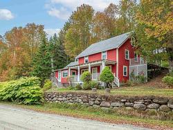 190 Lakeview Crescent Upper Vaughan, NS B0N 2T0