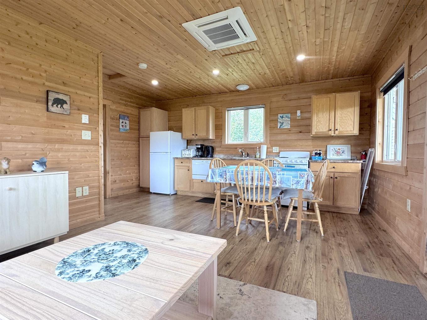 1047 West Side Middle River Road, Middle River, NS
