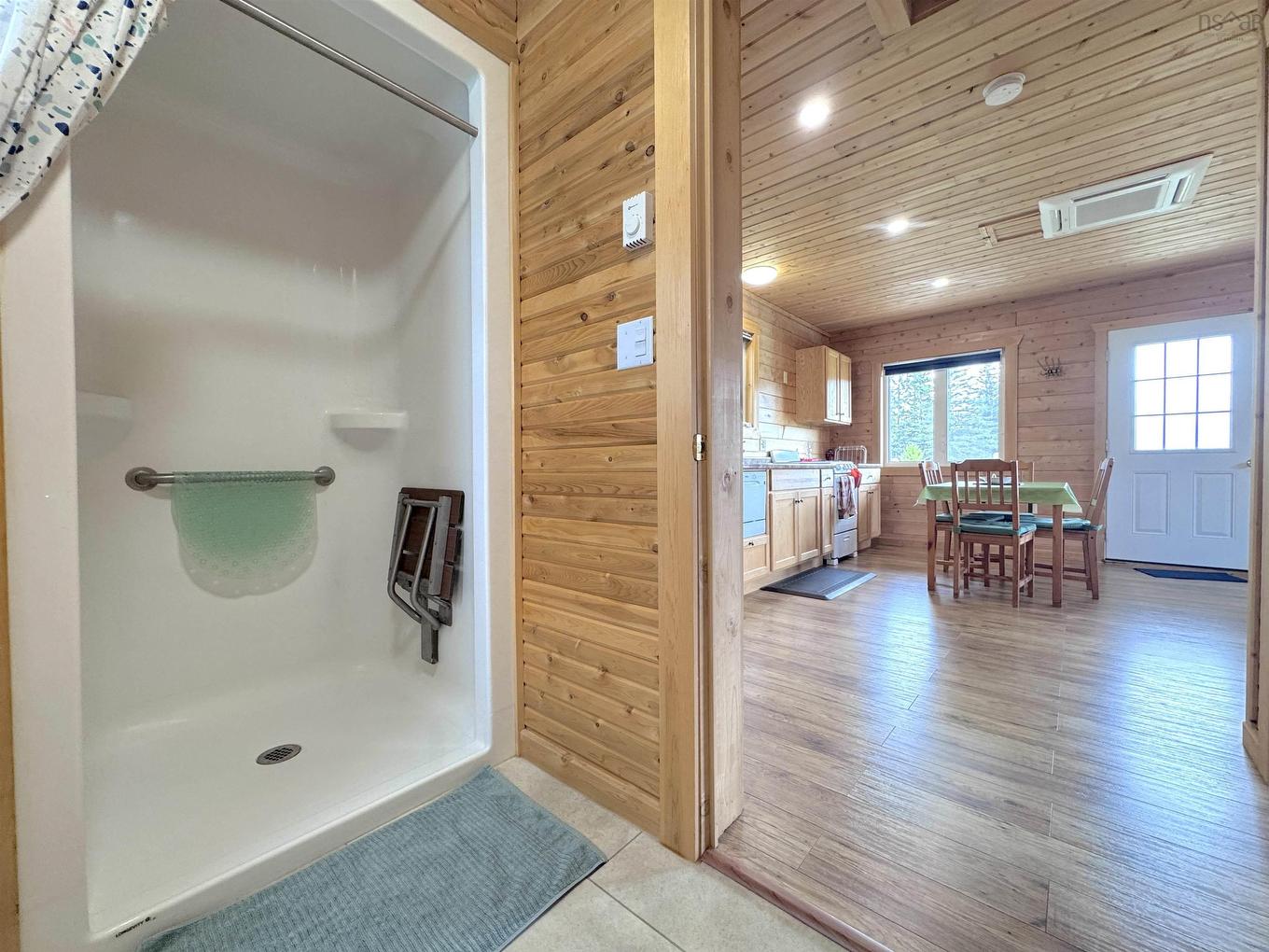 1047 West Side Middle River Road, Middle River, NS