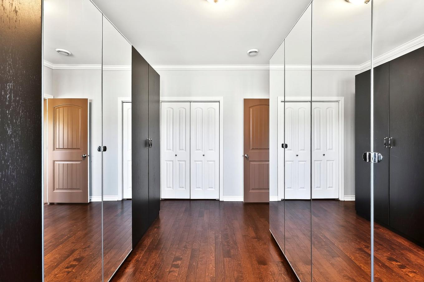 Chambre à coucher - 1049 Rue Des Chevaliers, Prévost, QC - Indoor Photo Showing Other Room