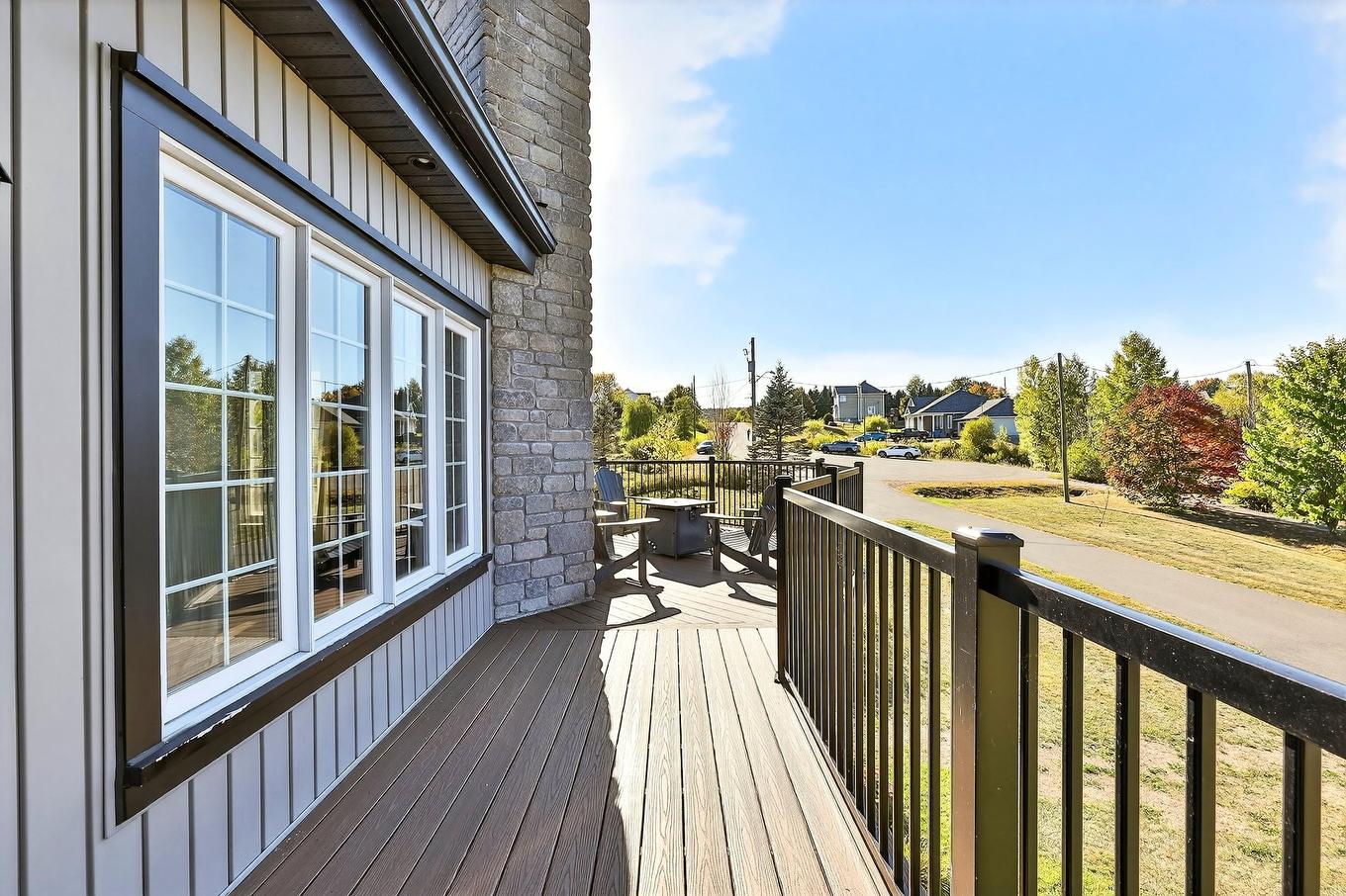 Terrasse - 1049 Rue Des Chevaliers, Prévost, QC - Outdoor With Exterior