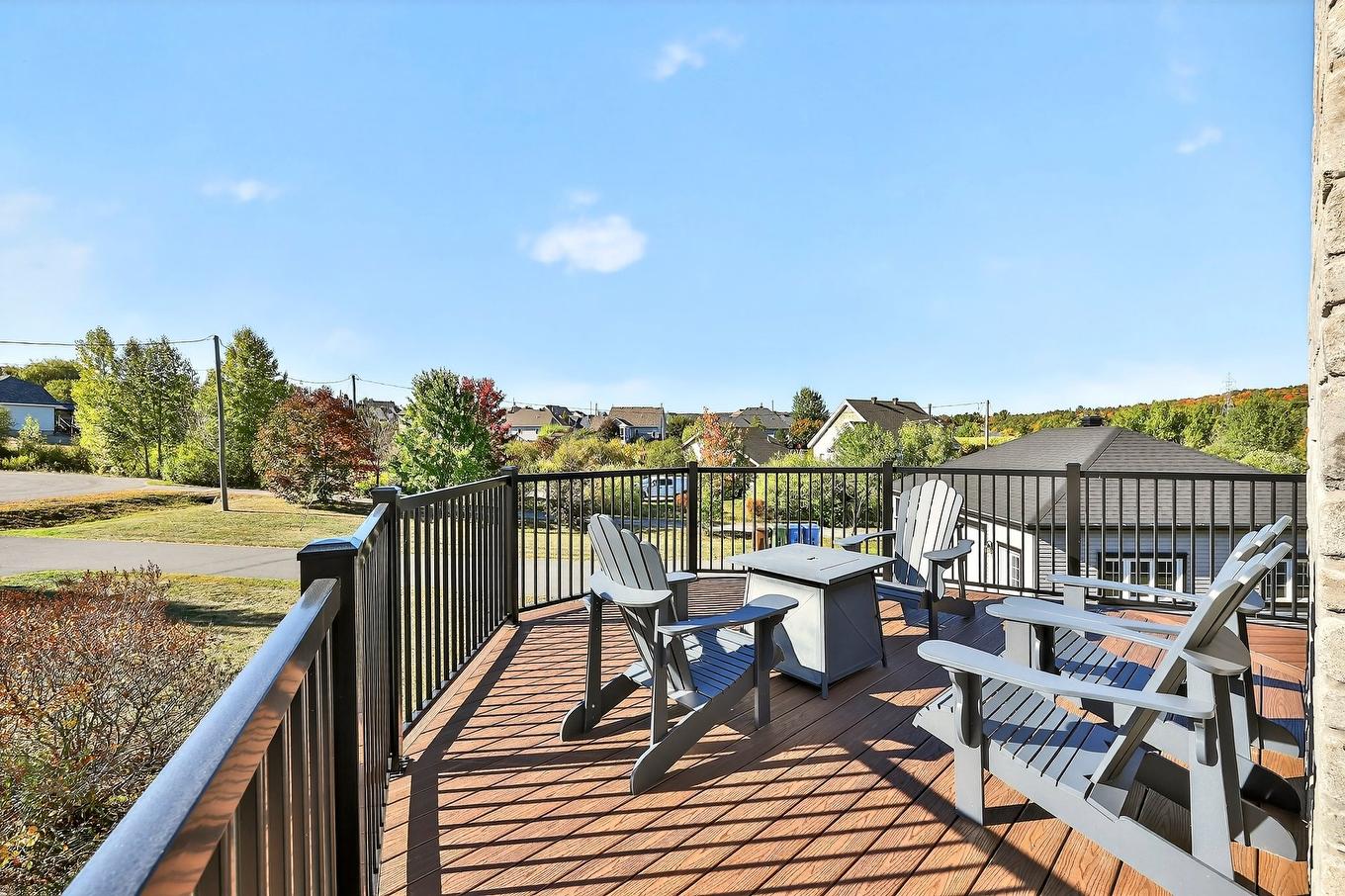 Terrasse - 1049 Rue Des Chevaliers, Prévost, QC - Outdoor