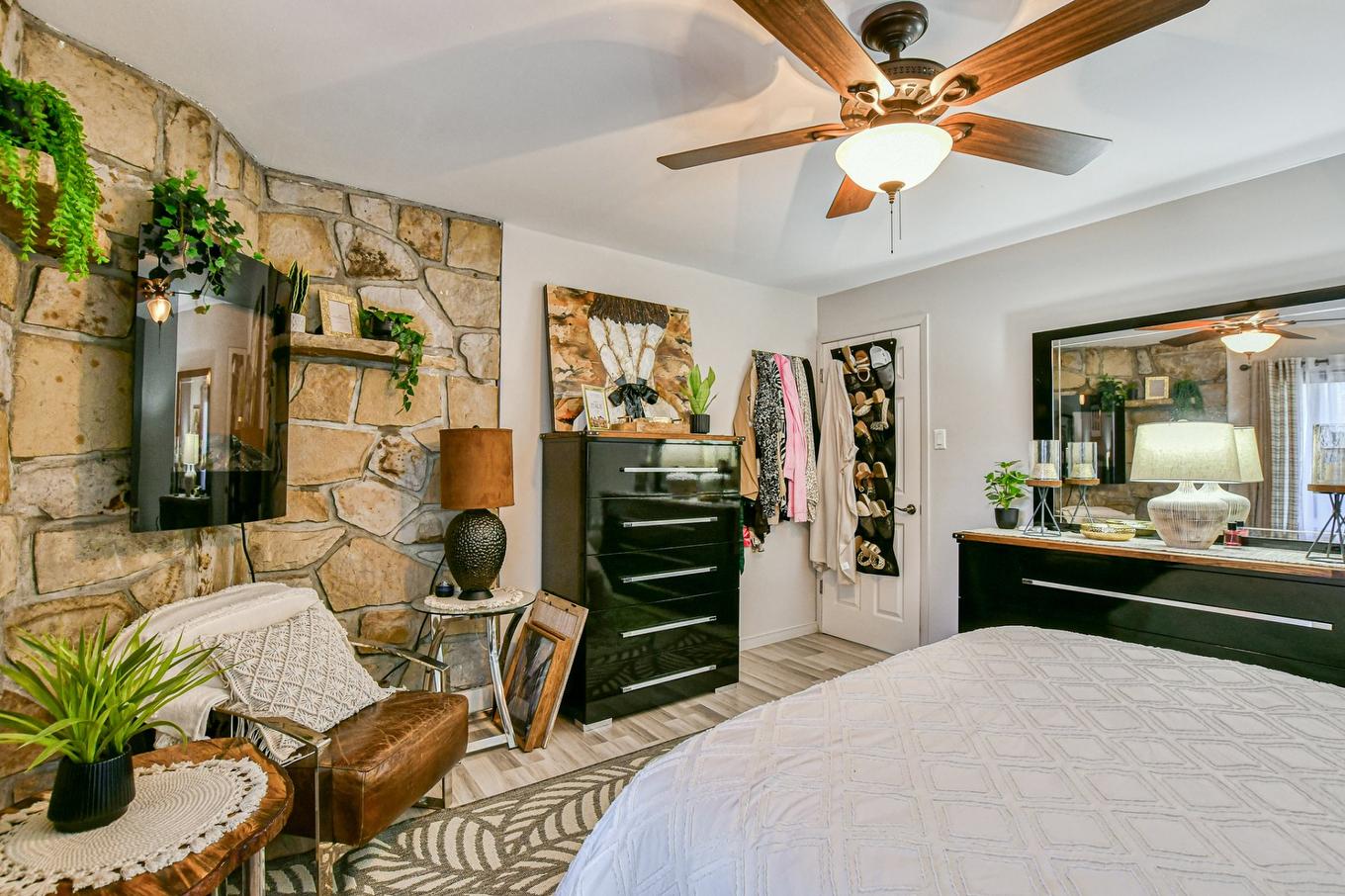 Primary bedroom - 552 - 556 Rue Chapleau, Saint-Jérôme, QC - Indoor Photo Showing Bedroom