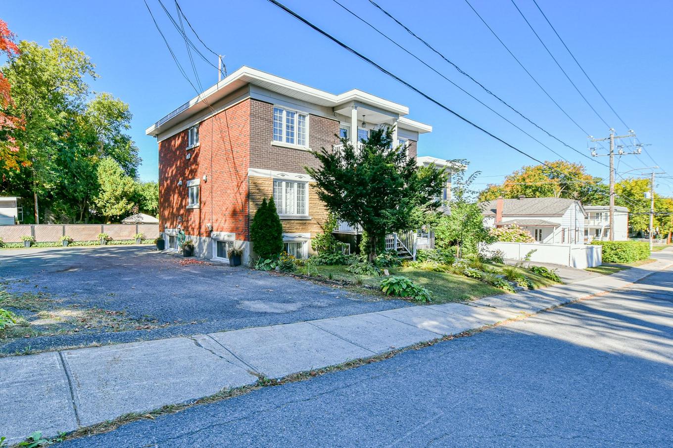 Frontage - 552 - 556 Rue Chapleau, Saint-Jérôme, QC - Outdoor