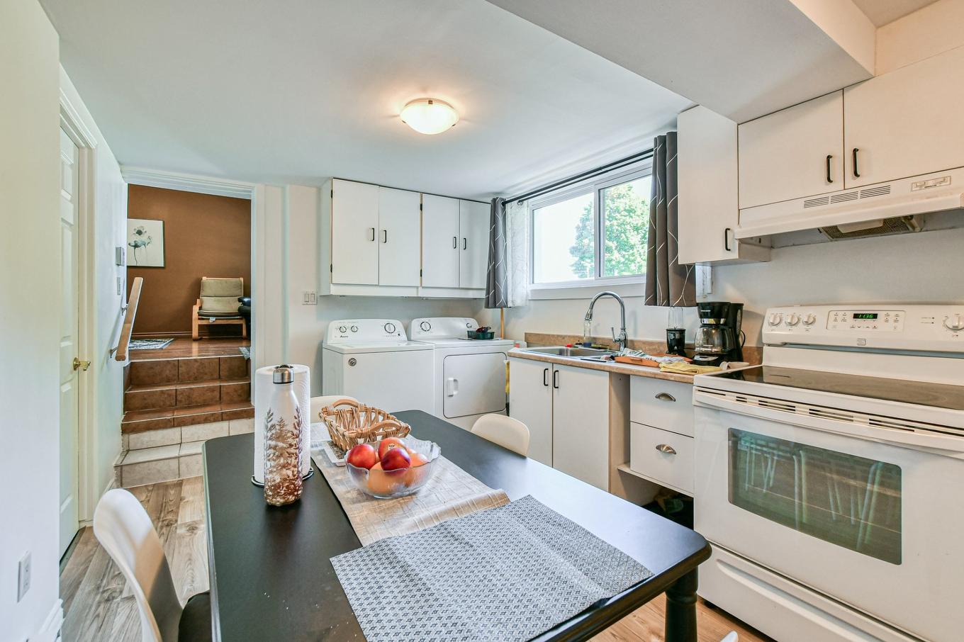 Kitchen - 552 - 556 Rue Chapleau, Saint-Jérôme, QC - Indoor