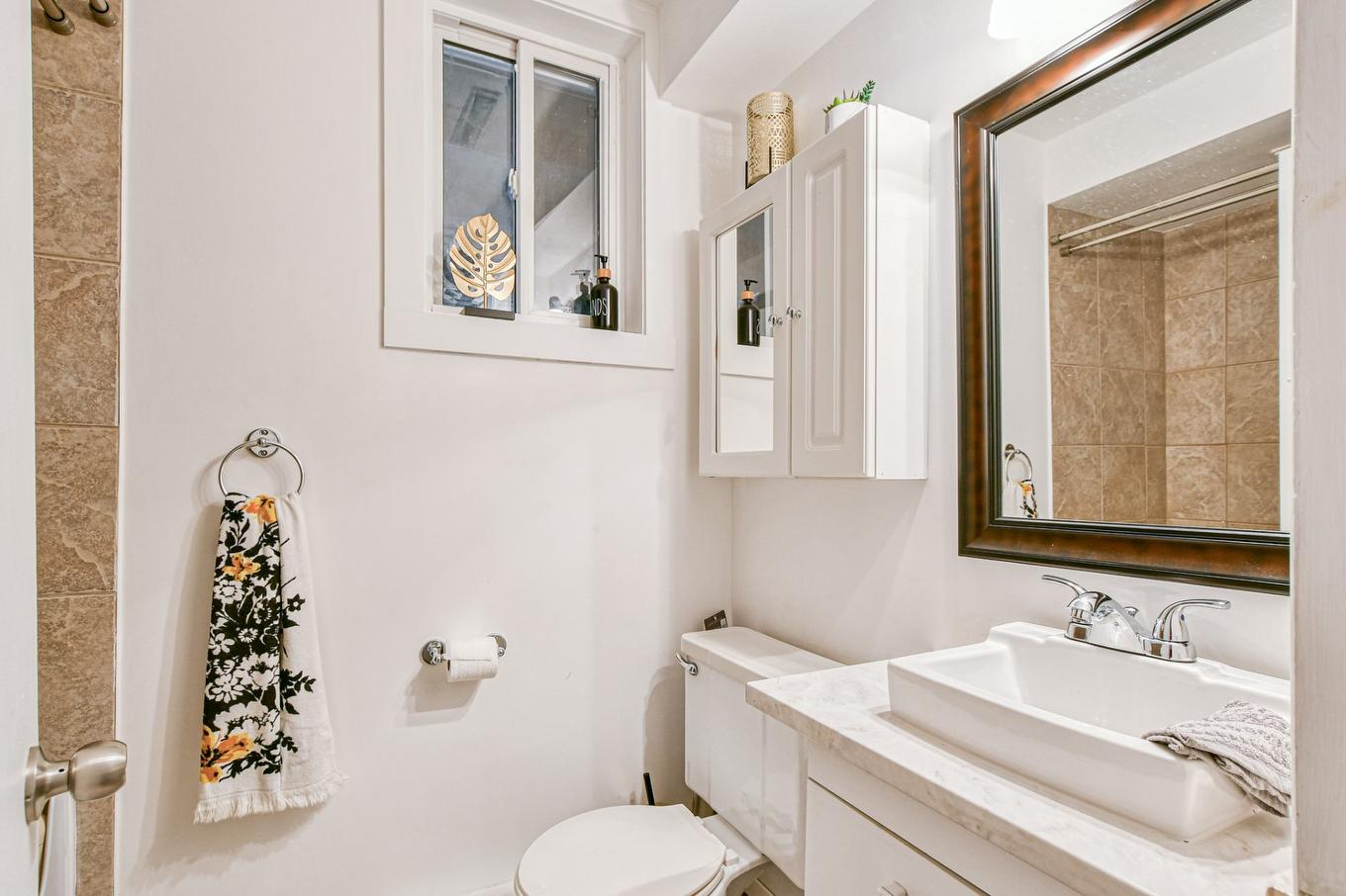 Bathroom - 552 - 556 Rue Chapleau, Saint-Jérôme, QC - Indoor Photo Showing Bathroom