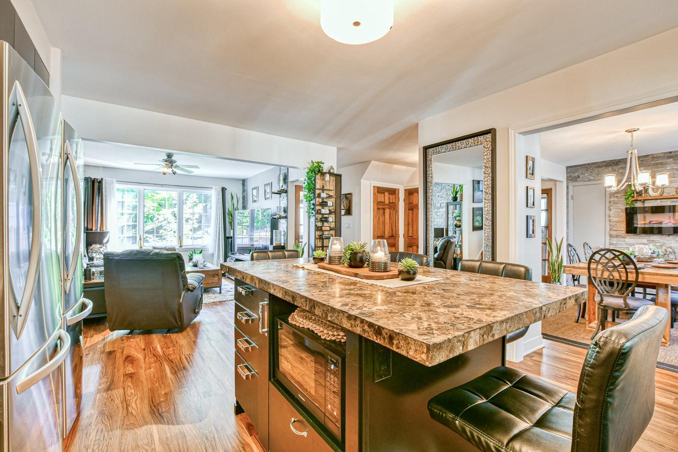 Overall view - 552 - 556 Rue Chapleau, Saint-Jérôme, QC - Indoor Photo Showing Dining Room