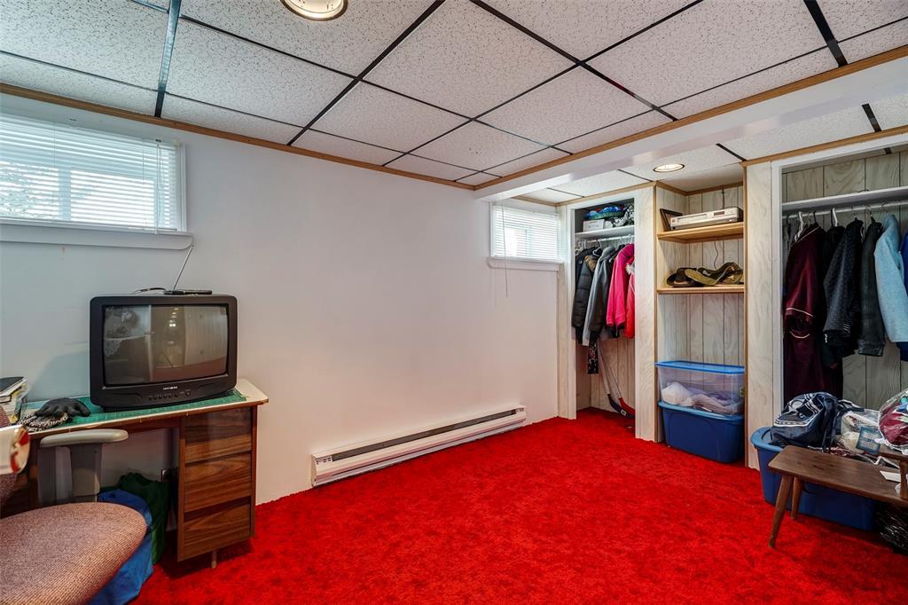 51 Main Road, Upper Island Cove, NL