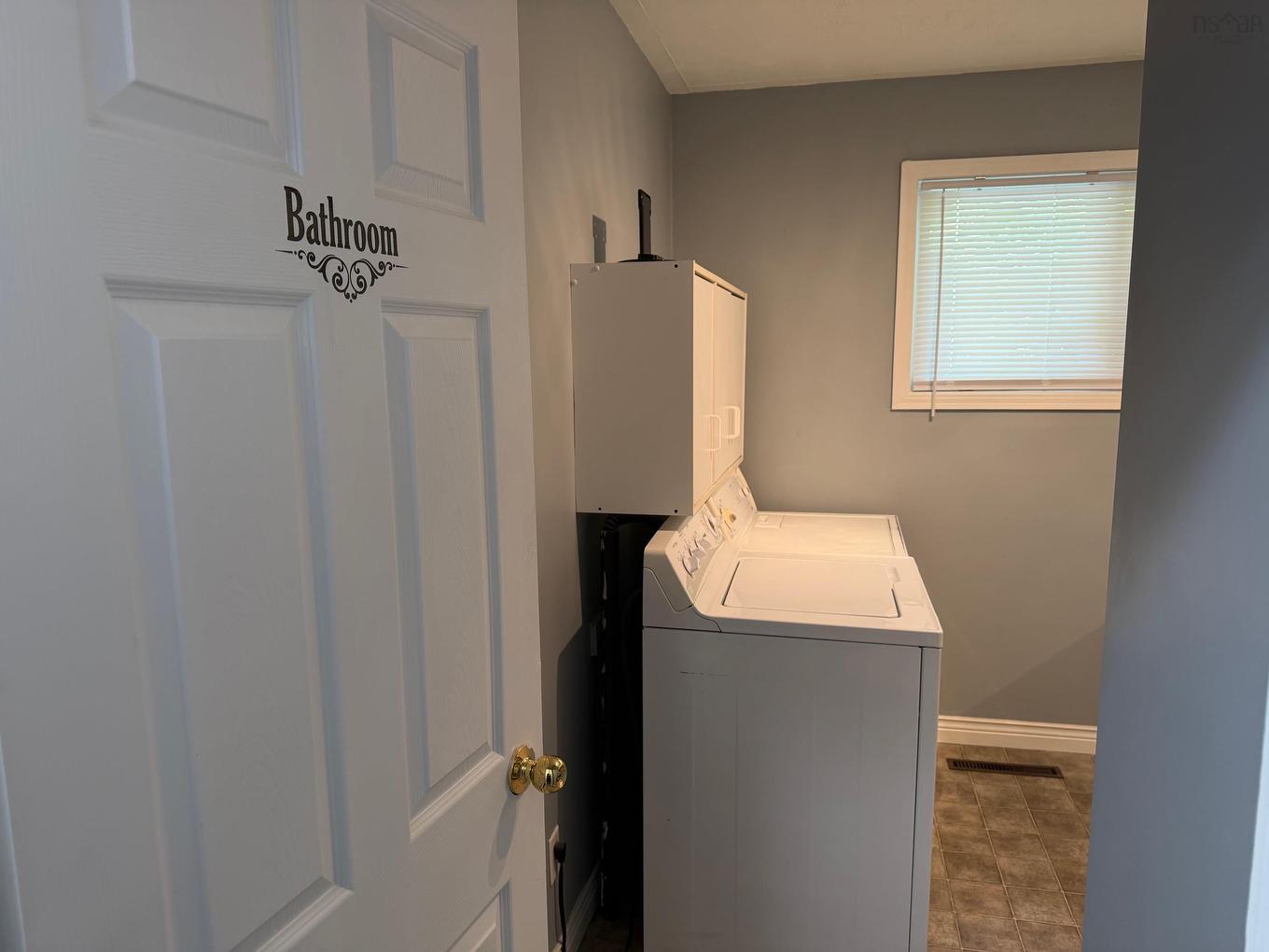 24 Highland Street, Sydney, NS