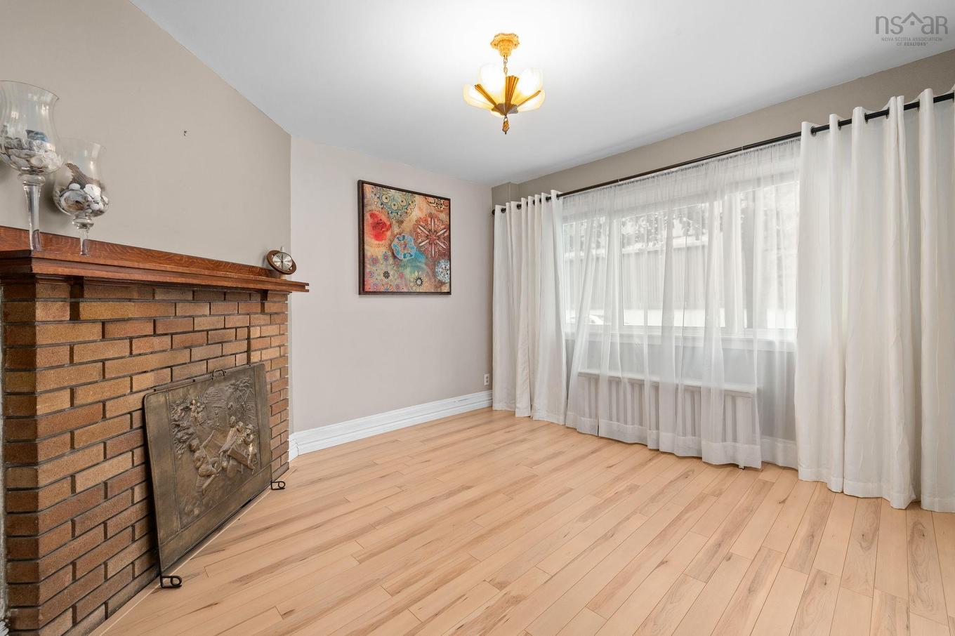 5726 Willow Street, Halifax, NS