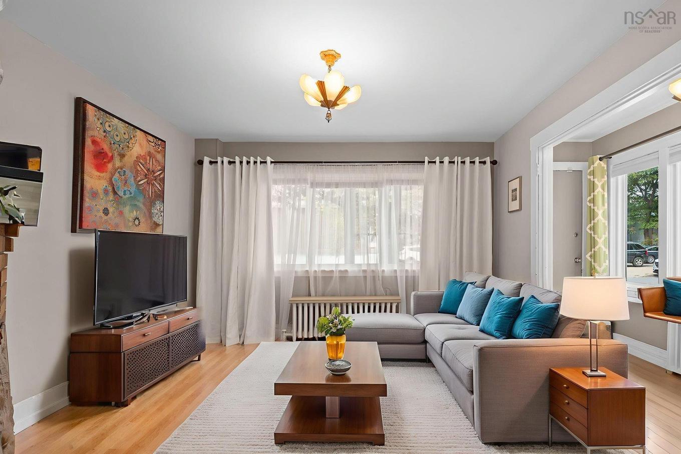 5726 Willow Street, Halifax, NS