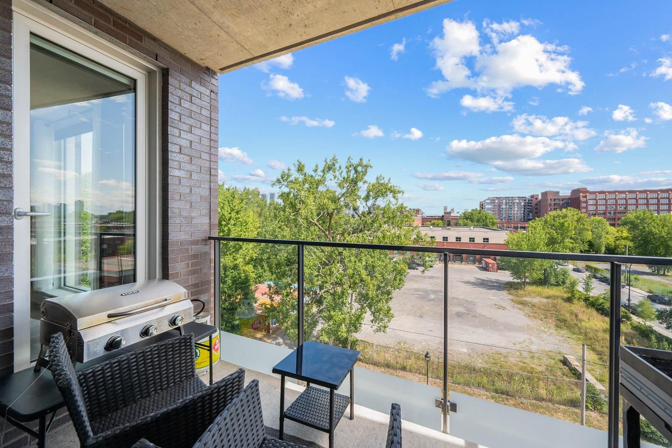 Balcony - 515-1450 Rue Island, Montréal (Le Sud-Ouest), QC - Outdoor With View With Exterior
