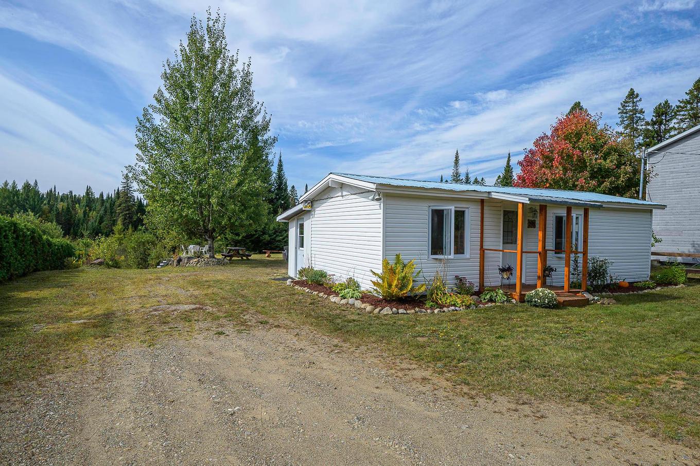 Exterior entrance - 198 Ch. De La Source, Lantier, QC - Outdoor