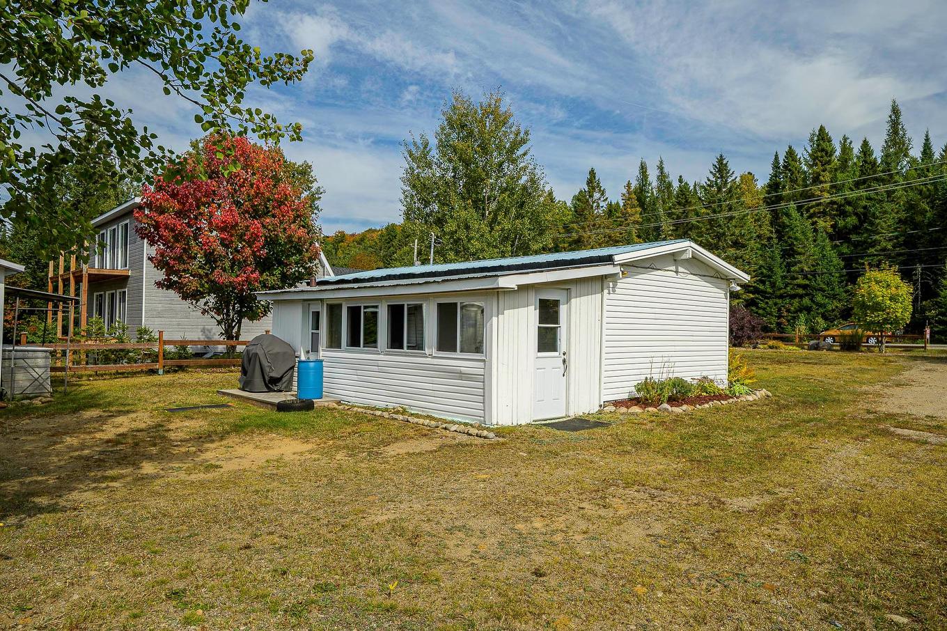 Backyard - 198 Ch. De La Source, Lantier, QC - Outdoor